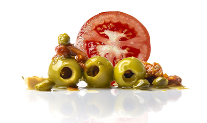 gordal-deshuesada-con-tomate-y-tapenas